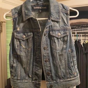 Express distressed cropped vest